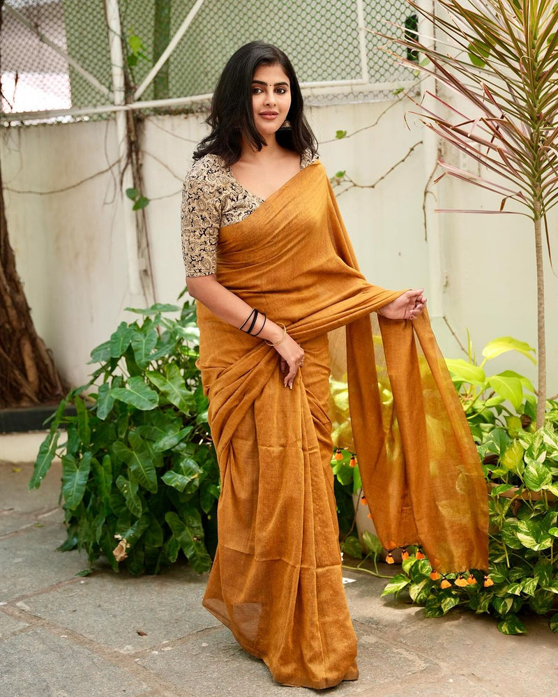 Yellow colour traditional looking chanderi cotton saree