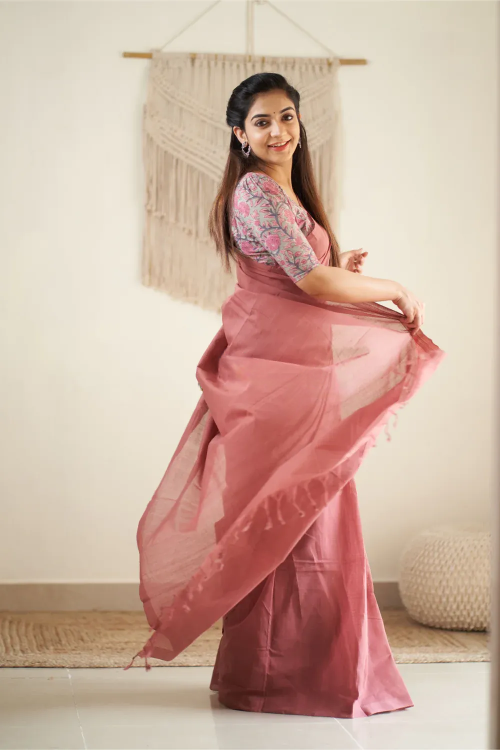 trending villa rich pink cotton look saree