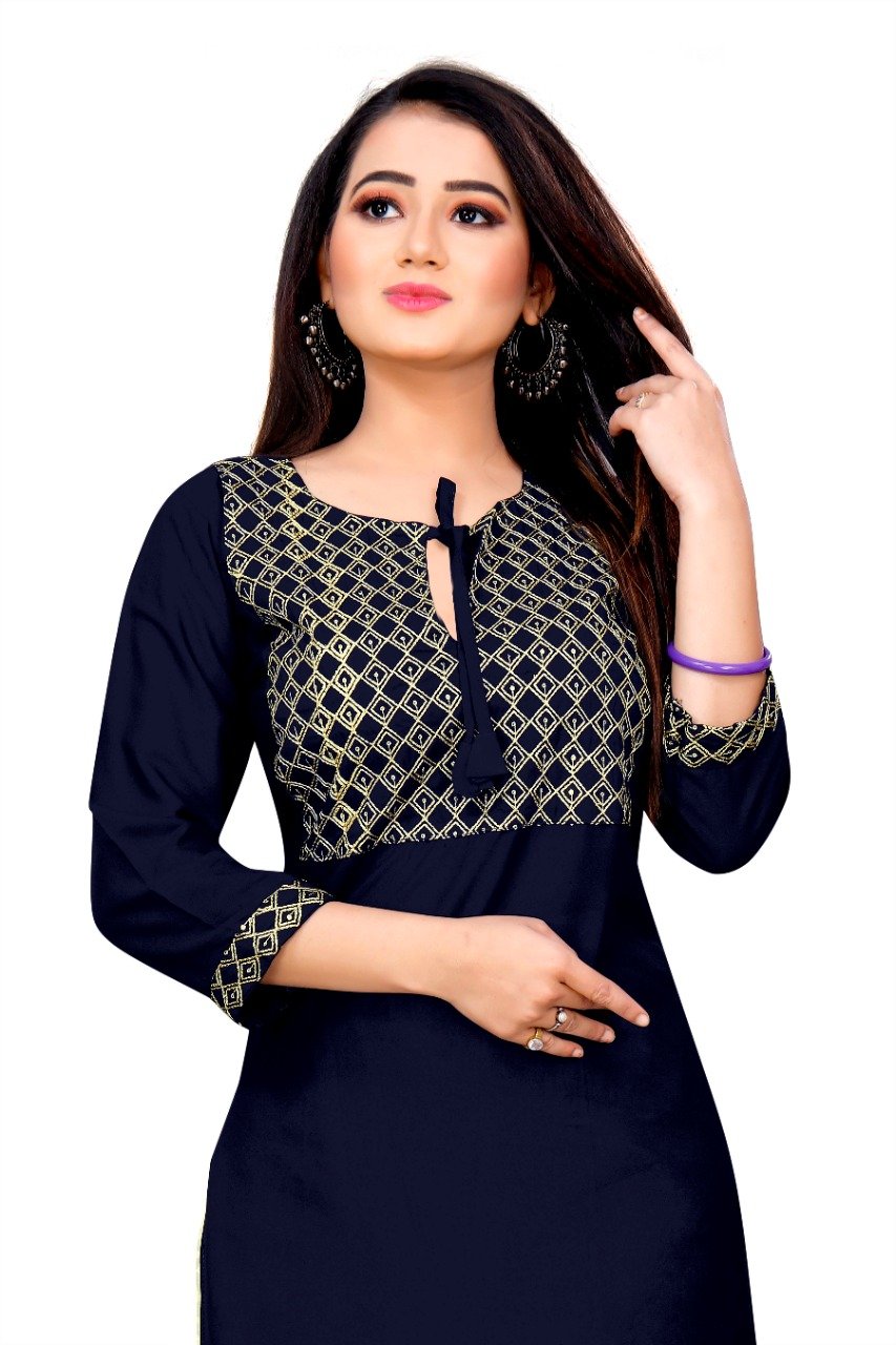 Women's Rayon Kurti With Plazzo Set