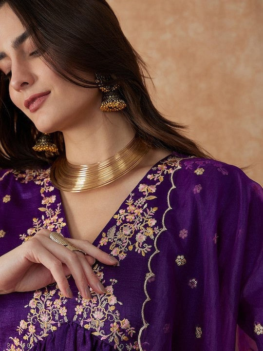 WOMEN EMBROIDERY ANARKALI KURTA SET WITH DUPATTA