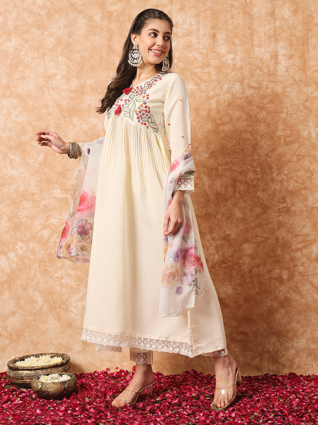 FLORAL YOKE DESIGN EMPIRE THREAD WORK KURTA WITH TROUSERS & DUPATTA