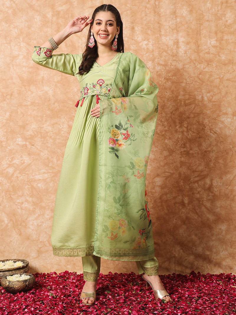 FLORAL YOKE DESIGN EMPIRE THREAD WORK KURTA WITH TROUSERS & DUPATTA