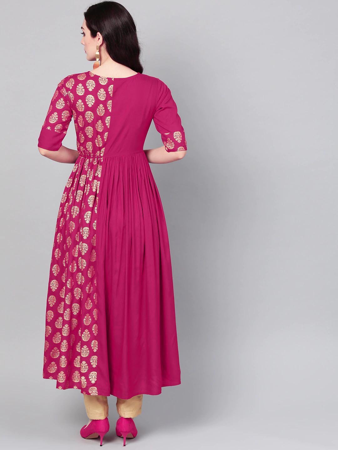 Women's Rayon Kurti With Printed Work