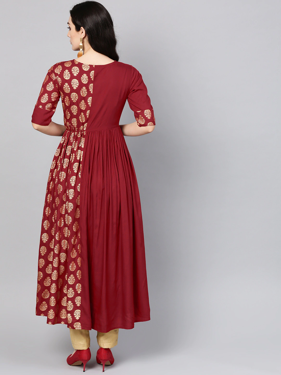 Women's Rayon Kurti With Printed Work