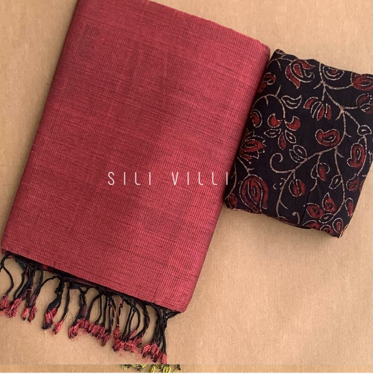 TRIVENI MAROON COLOUR TRADITIONAL LOOKING CHANDERI COTTON SAREE
