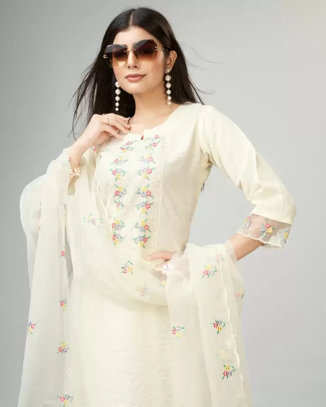 White Threadwork Cotton Readymade Salwar Suit